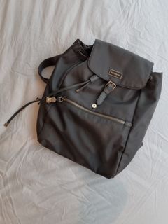 (Category: ) located in . Submitted by yukina (Listing ID 1099959017, Image 1). Description: .