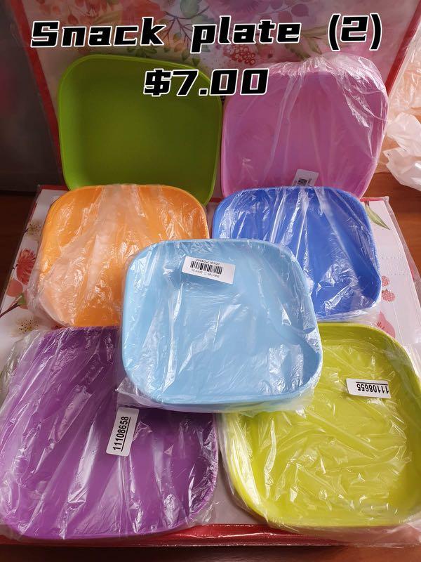 Tupperware Snack Plates / Cup, Furniture & Home Living, Kitchenware
