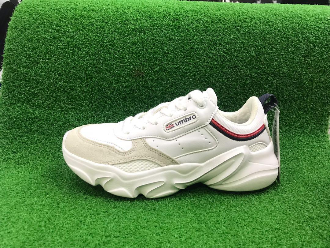 Umbro lifestyle shoe Women s Fashion Footwear Sneakers on Carousell