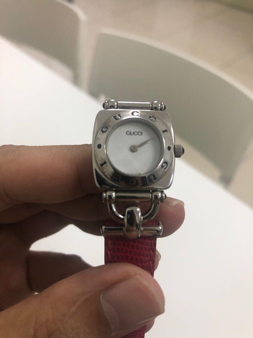 Used Gucci Watch Women s Fashion Watches Accessories Watches