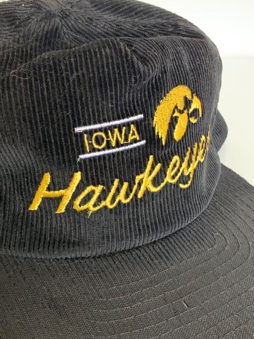 Vintage corduroy Iowa Hawkeyes snapback by Annco cap almost unworn