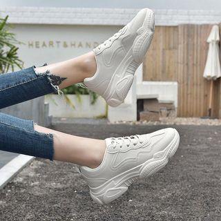 WHITE SHOES 36