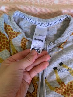 (Category: ) located in . Submitted by pinkishessentials_ (Listing ID 1100289475, Image 1). Description: .