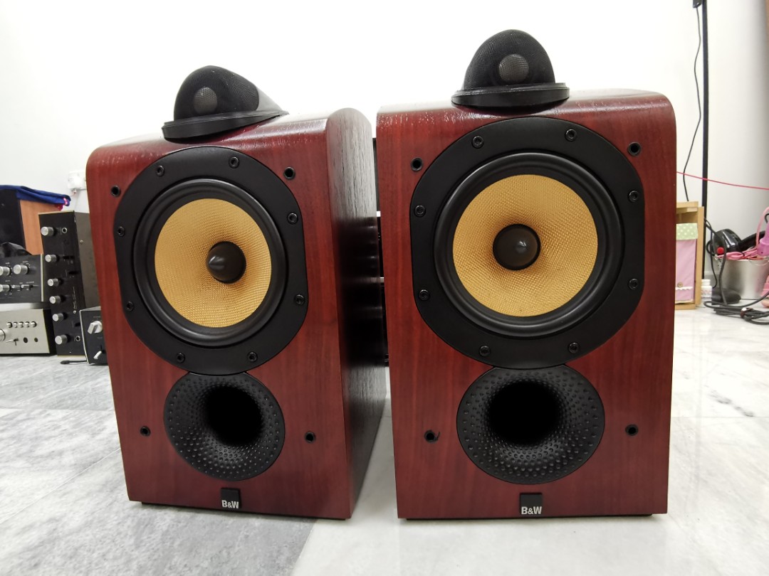 B&w 705 sales speakers