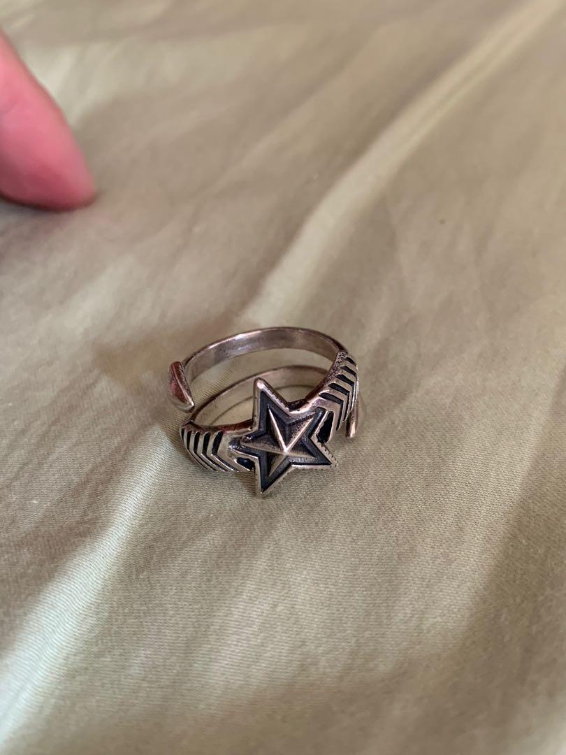 Cody Sanderson 戒指 名牌精品 精品配件在旋轉拍賣