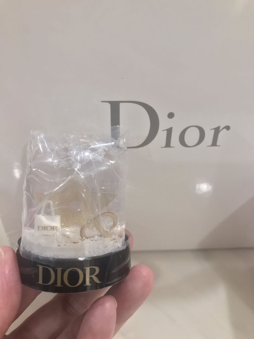 Authentic Dior Christmas Snow Globe Keychain Limited Edition 正品迪奥圣诞雪球钥匙链
