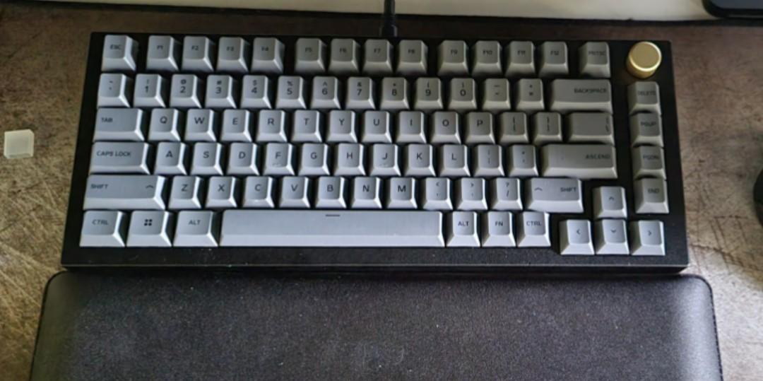 Glorious GPBT keycaps ASH, Computers & Tech, Parts & Accessories