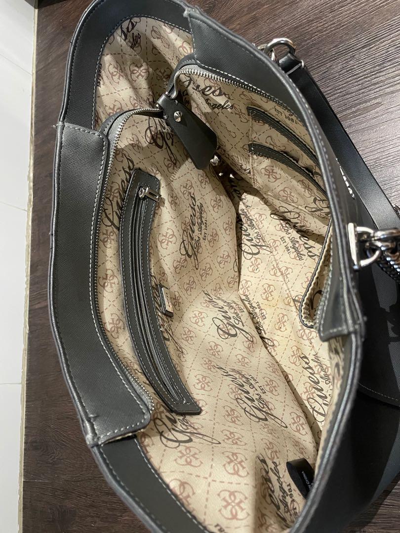 Guess bag Women s Fashion Bags Wallets Shoulder Bags on Carousell