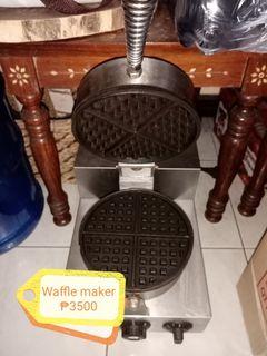 Heavy duty waffle maker