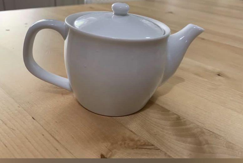 IKEA teapot, Furniture & Home Living, Kitchenware & Tableware, Coffee