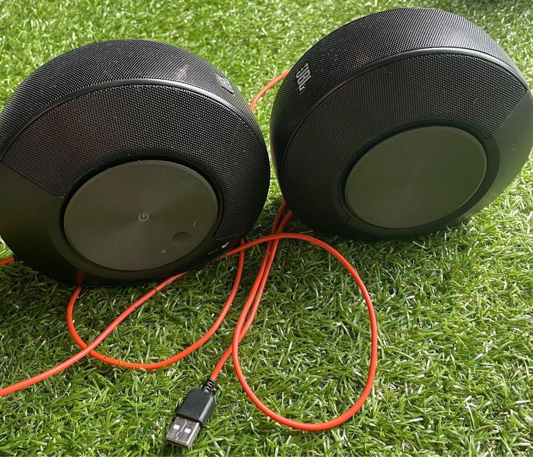JBL Pebbles USB speaker for PC Computers Tech Parts
