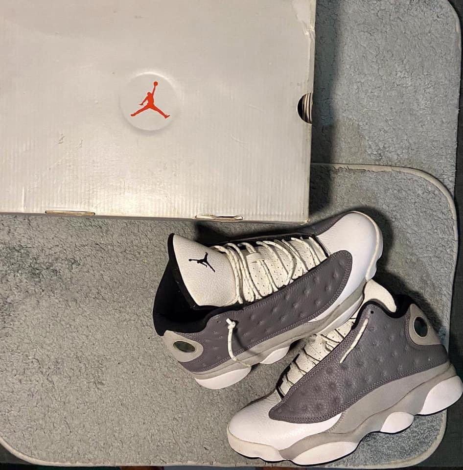 Jordan 13 retro deals atmosphere grey men's shoe