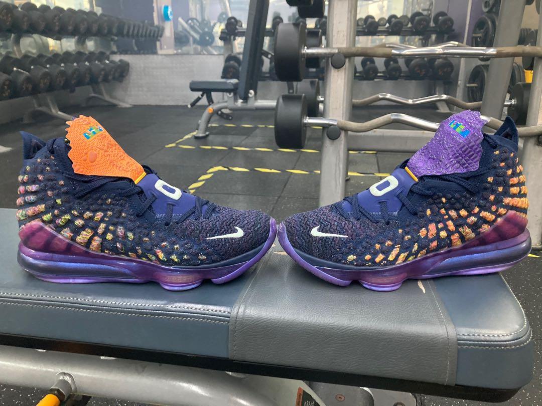 lebron 17 moonstar