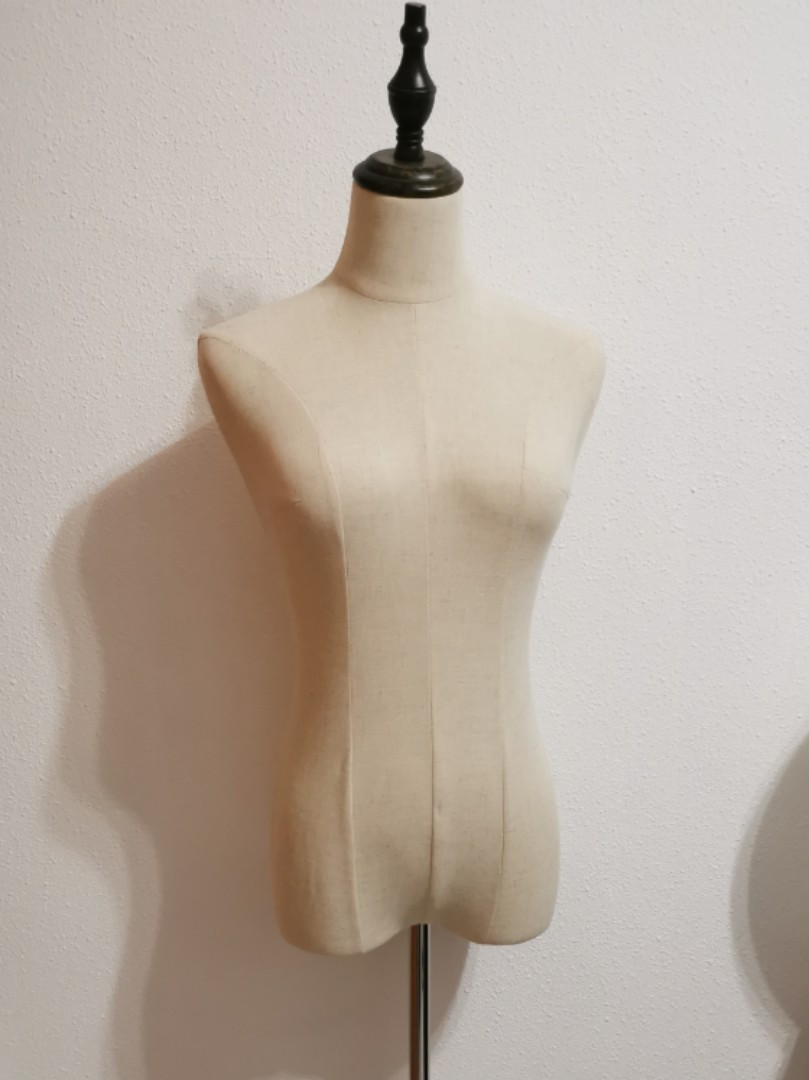 Mannequin (like new), Everything Else on Carousell