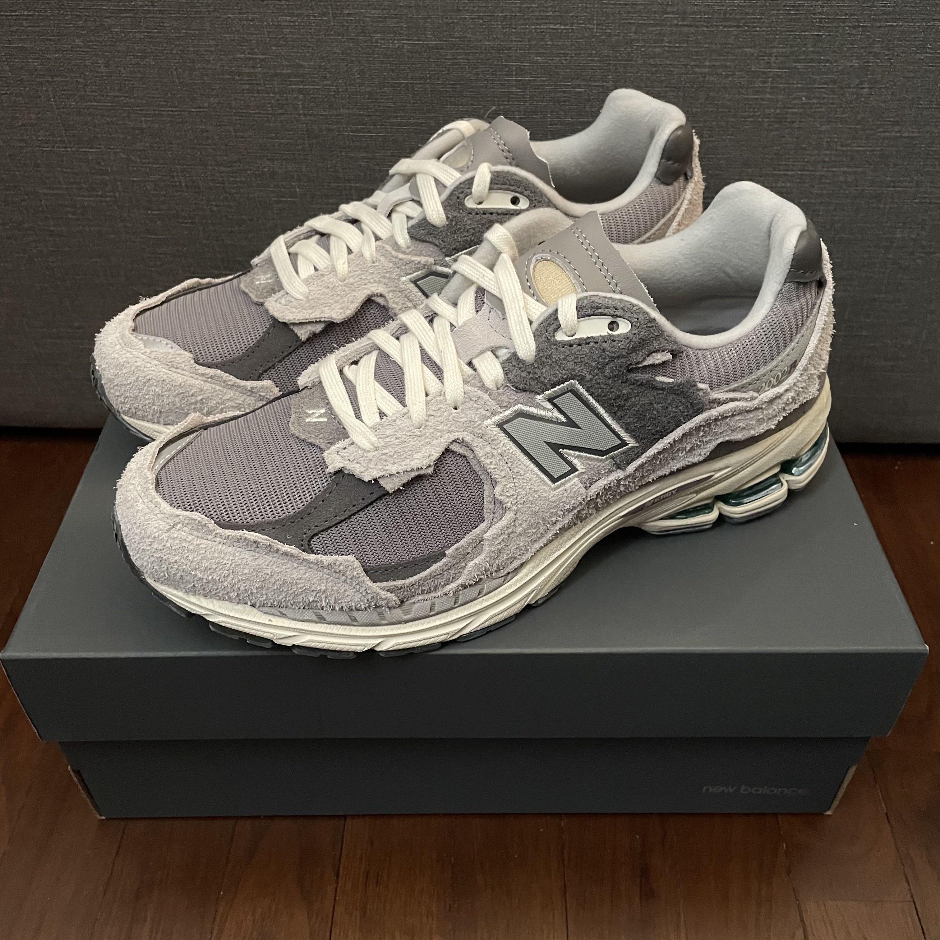 New Balance 2002R Deconstructed Rain Cloud & Magnet Grey Black