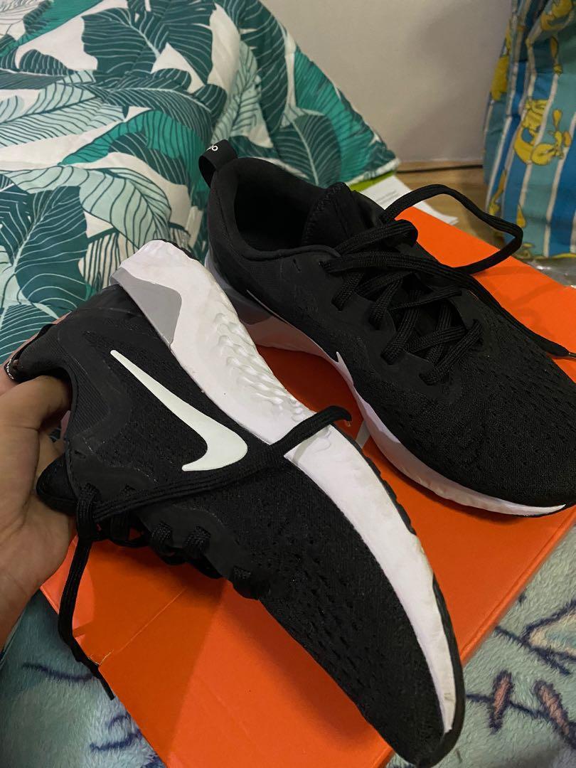 nike odyssey black womens