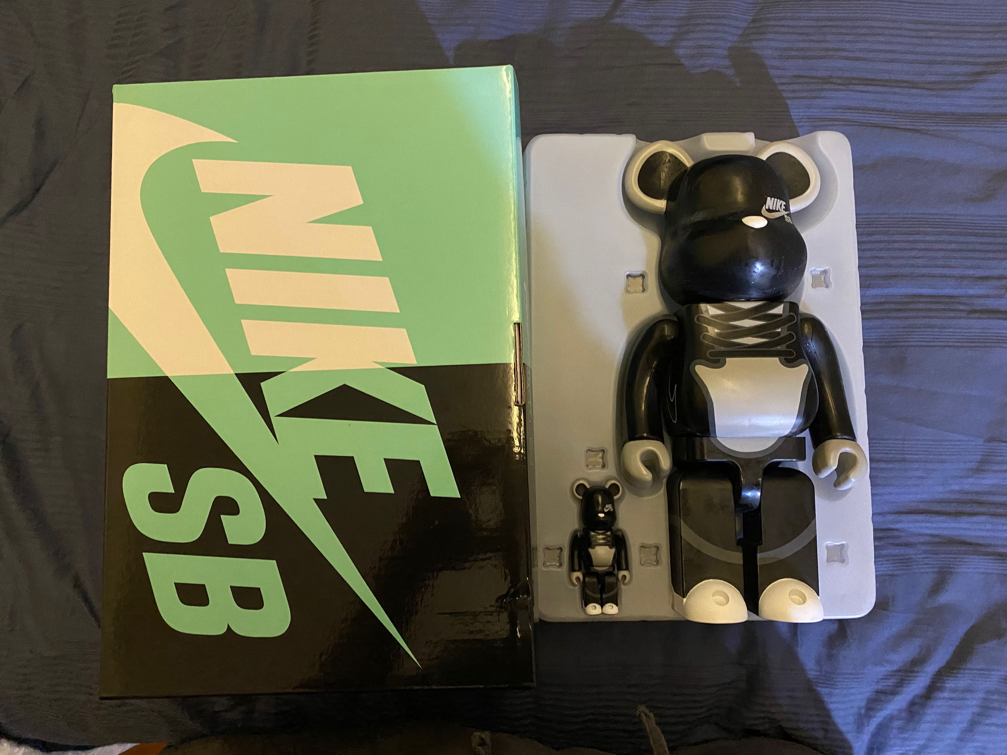 sb bearbrick