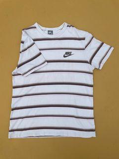 Nike stripe vintage