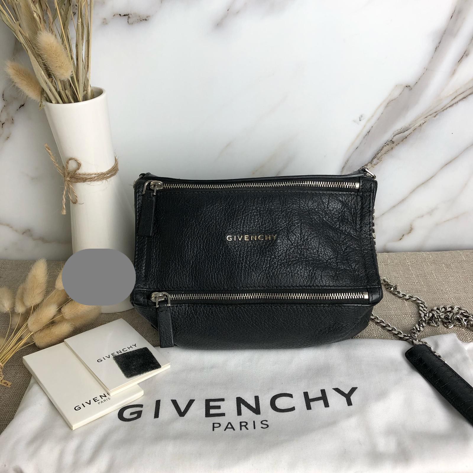 Givenchy pandora mini best sale size