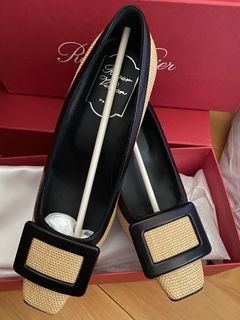 （分類：）位於 。 由 chanelslv 提交（商品編號 1100258980，圖片 1）。簡介： 。