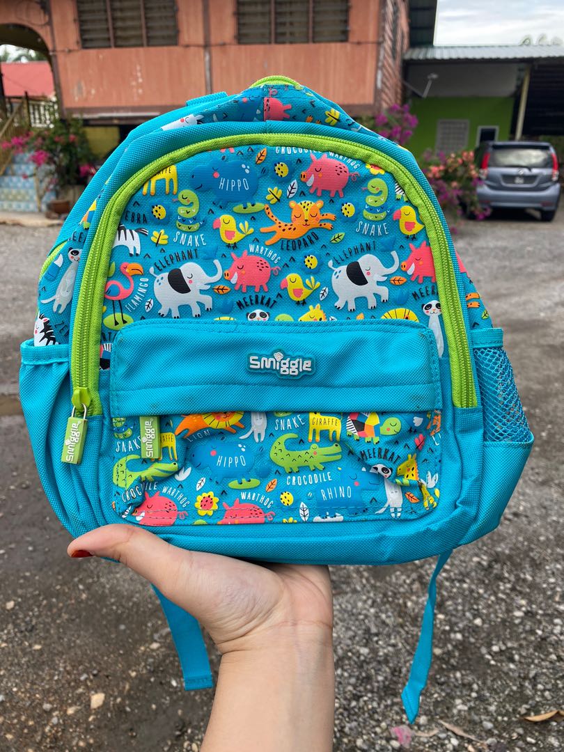 Smiggle crocodile backpack store