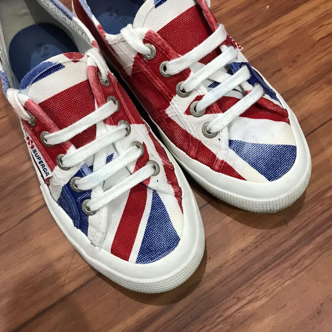 Superga store flag shoes