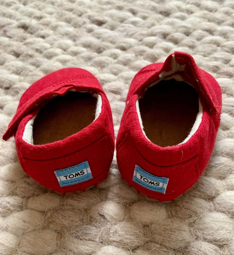 TOMS baby shoes red. Excellent condition