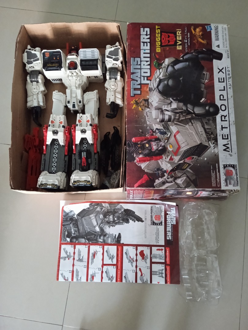 transformers metroplex titan hasbro completed