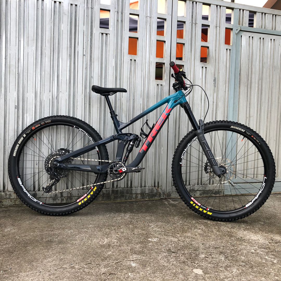 TREK SLASH 2021, Sports Equipment 