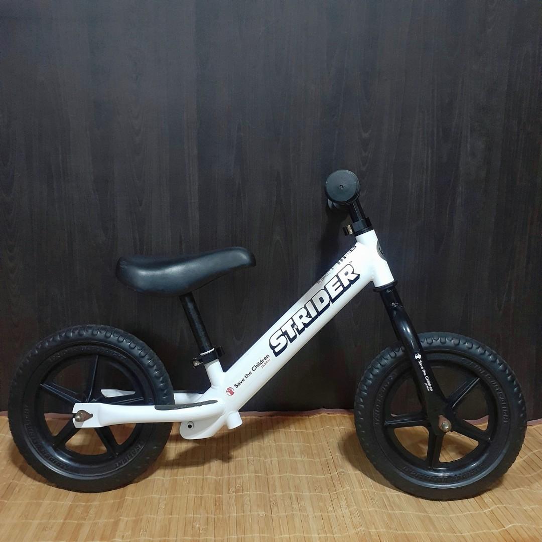 STRIDER 12 ST-J4 ホワイト Save the Children White strider balance bike ST-J4, Sports Equipment, Bicycles