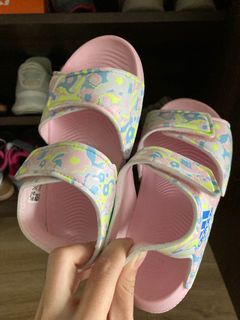(Category: ) located in . Submitted by karinak (Listing ID 1100415173, Image 1). Description: .