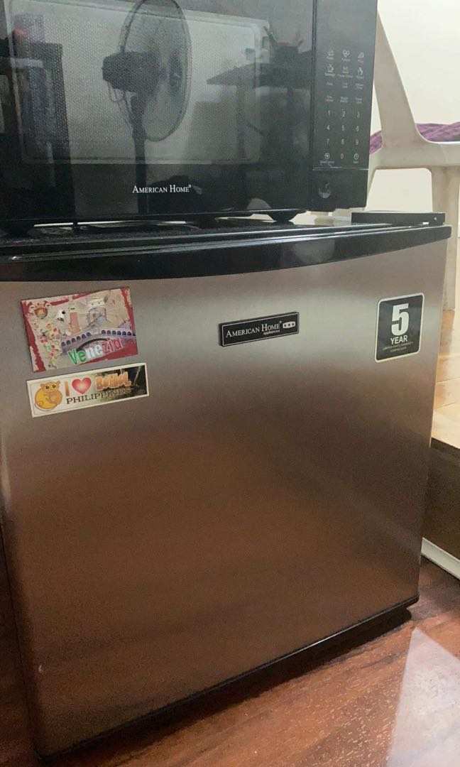 American Home Bar Refrigerator, TV & Home Appliances, Kitchen