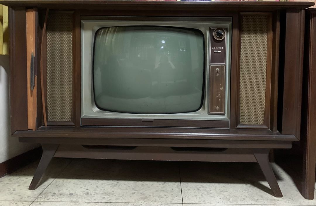Antique TV TV & Home Appliances, TV & Entertainment, TV on