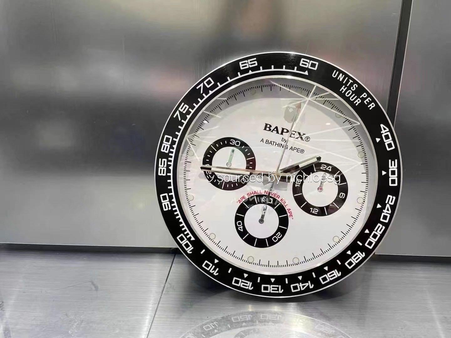買い店舗BAPE BAPEX WALL CLOCK インテリア時計
