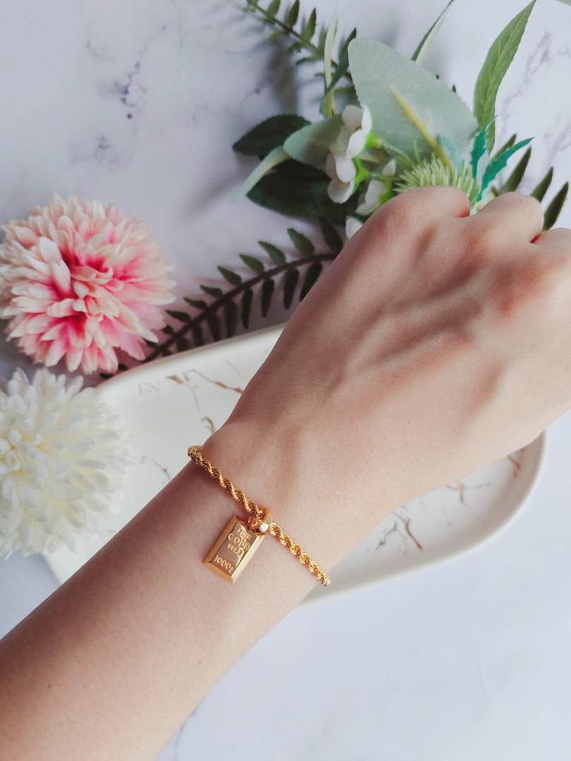 Bestselling 916 Gold Bracelet Charm in Gold Bar Design Available in 4 sizes Gold bar pendant and gold bar bracelet charm