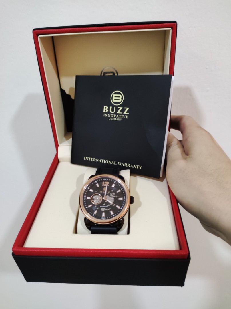 Noise Colorfit Pulse Buzz Smartwatch Price in India 2024, Full Specs &  Review | Smartprix