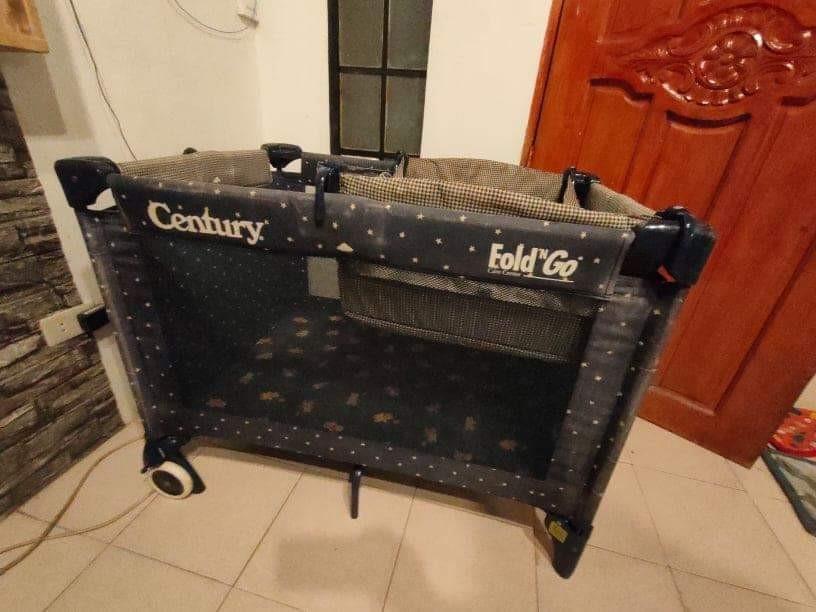 Fold n cheap go baby bed