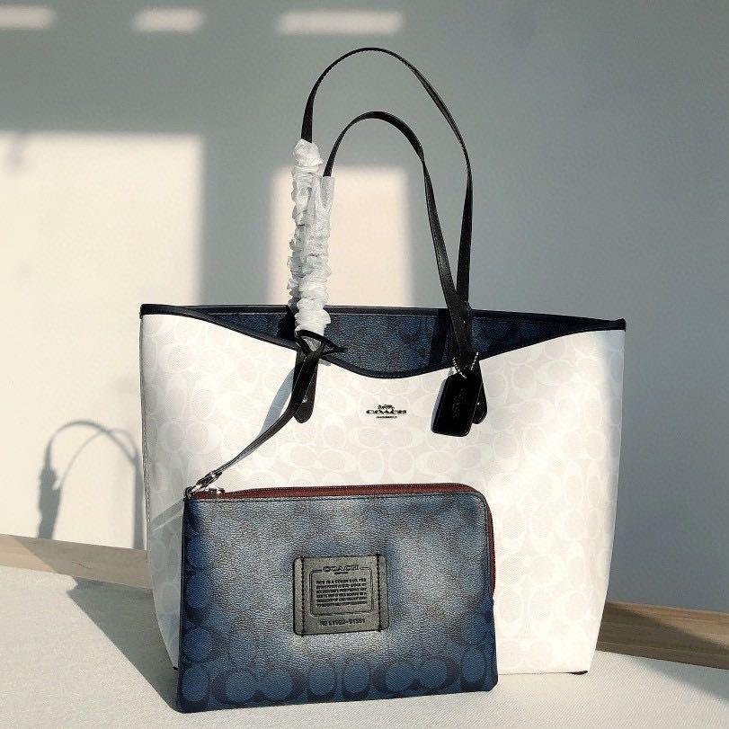 Coach reversible tote white 2025
