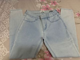 (Category: ) located in . Submitted by mochiya (Listing ID 1100407252, Image 1). Description: .