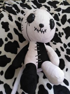 (Category: ) located in . Submitted by everyprelovedstuff (Listing ID 1100426800, Image 1). Description: .