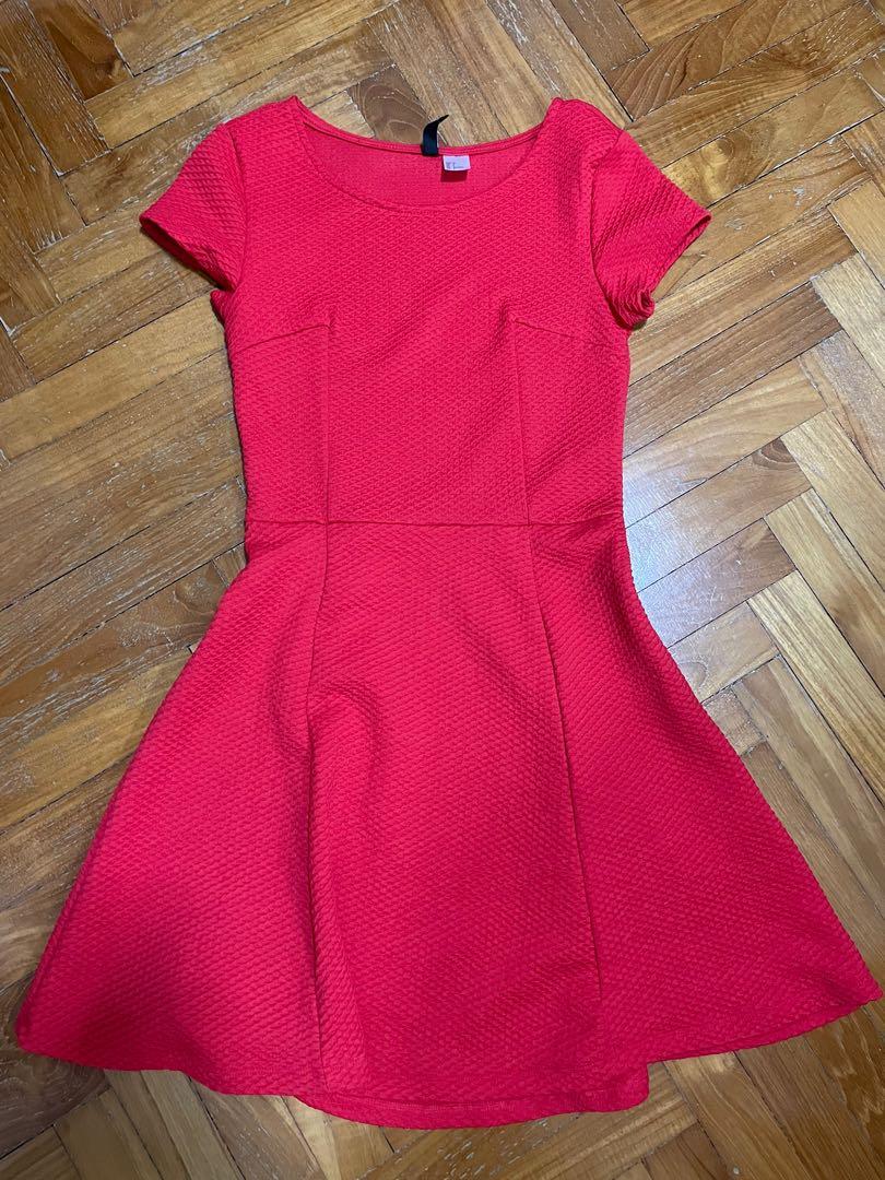 H&m fit new arrivals and flare dress