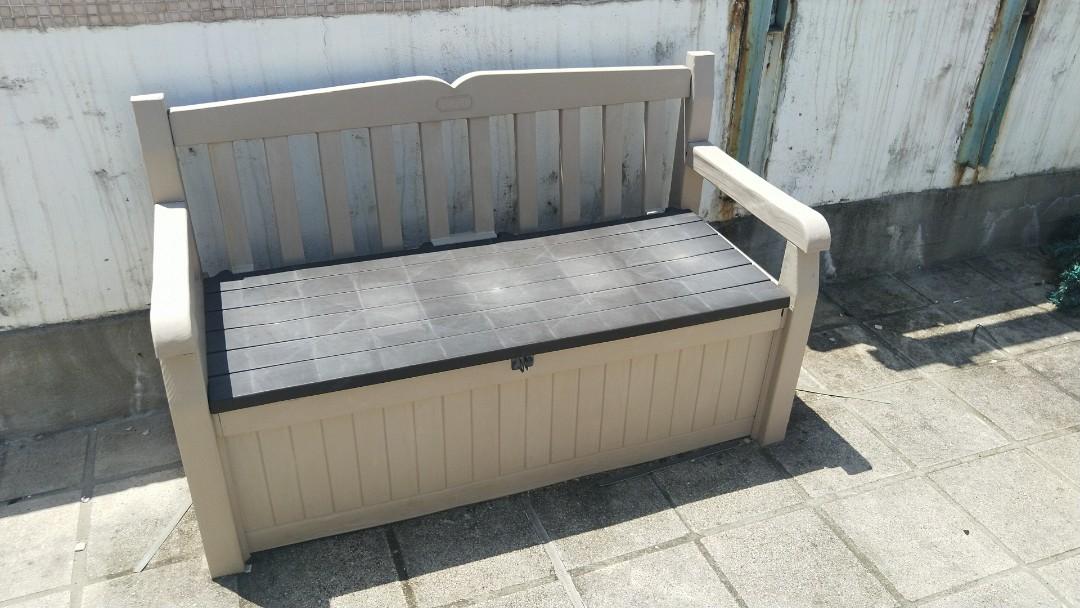 Keter outdoor storage bench户外儲物椅, 傢俬＆家居, 戶外家具 Carousell