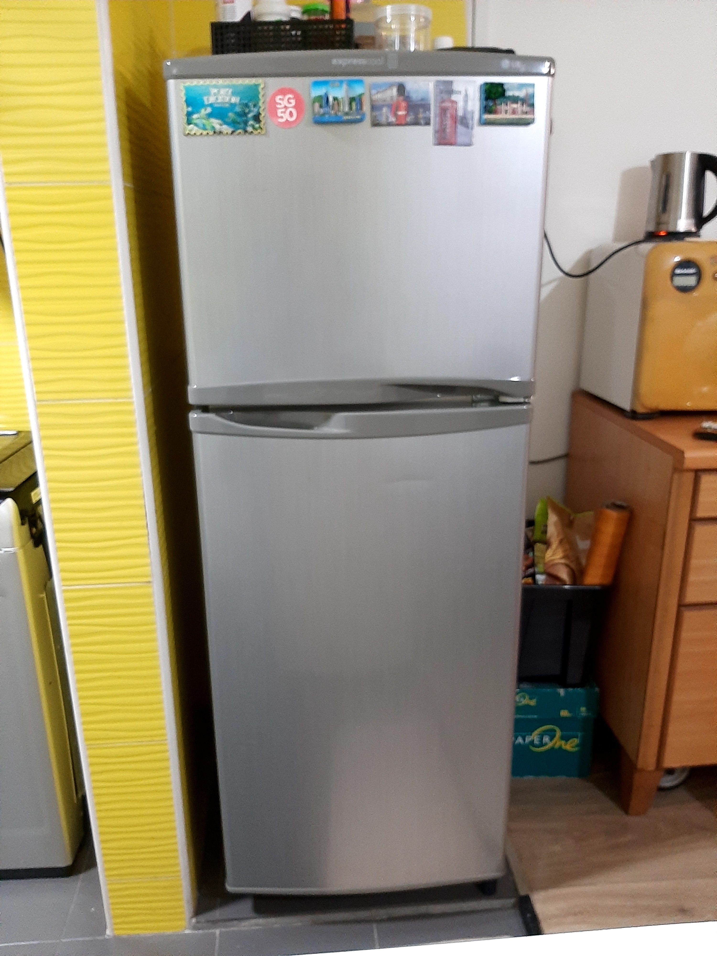 LG express cool Fridge GR232SV, TV & Home Appliances, Kitchen