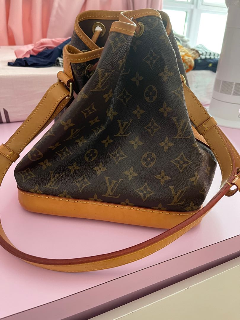 louis vuitton petit noe crossbody