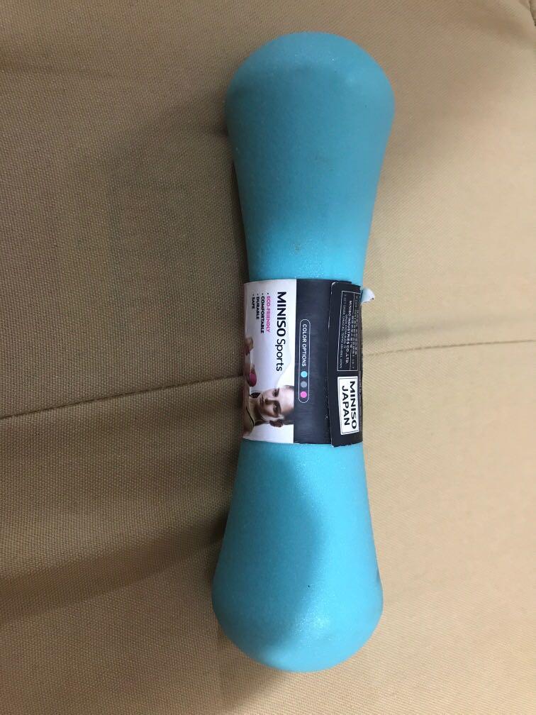Miniso boneshaped dumbbell 1kg 1 piece only