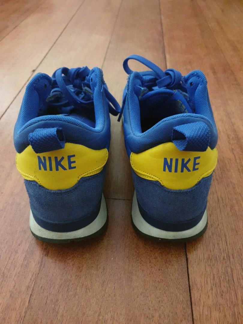 Nike Internationalist Mid (Royal Blue) (Category: Sneakers) located in Quezon City. Submitted by n8anrey (Listing ID 1100451076, Image 3). Description: Barely Used. Certified Authentic..