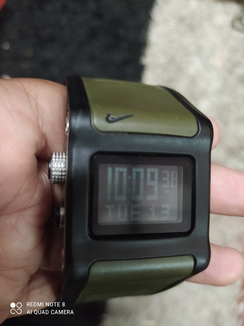 Nike timing watch top