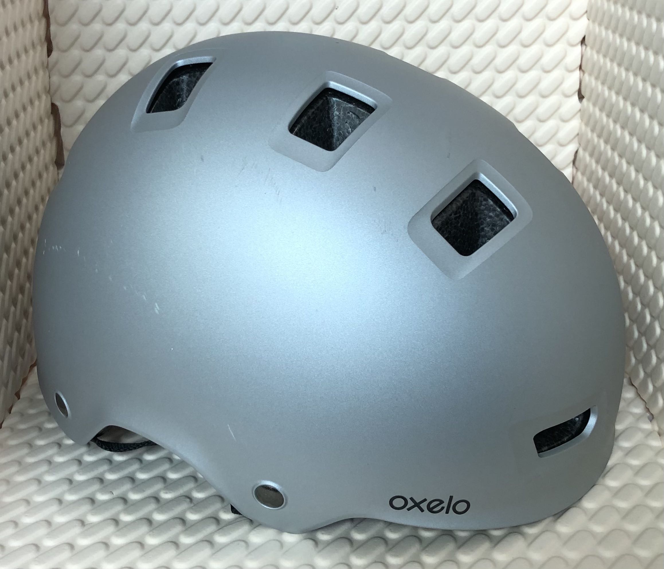 Oxelo Mf500 Grey Helmet Sports Equipment Other Sports Equipment And Supplies On Carousell