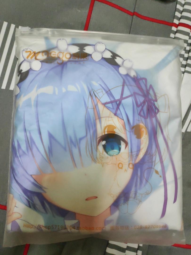 Pillow rem shop