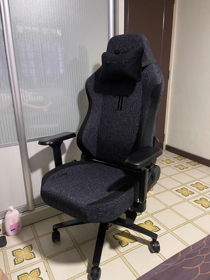 June 2021 Secretlab titan softweave fabric bought in june 2021
